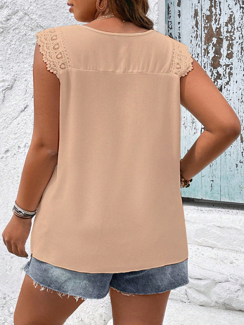 Blusa bordada sem mangas Joalys. Plus Size