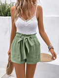 Conjunto Feminino textura decorativa com cami de renda e shorts com cinto de cintura Behati