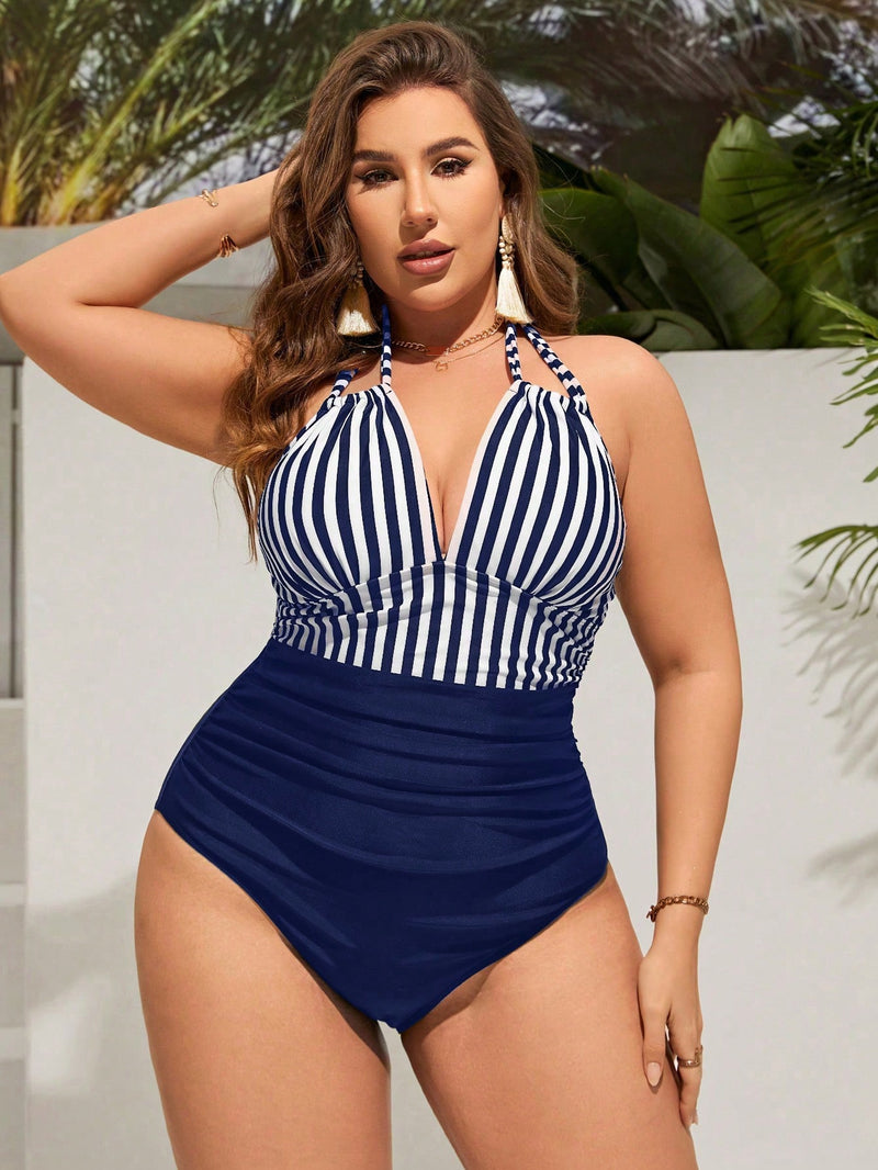 Maio Feminino com decote V e detalhe na alça, modelo listrado Yasmim Plus size